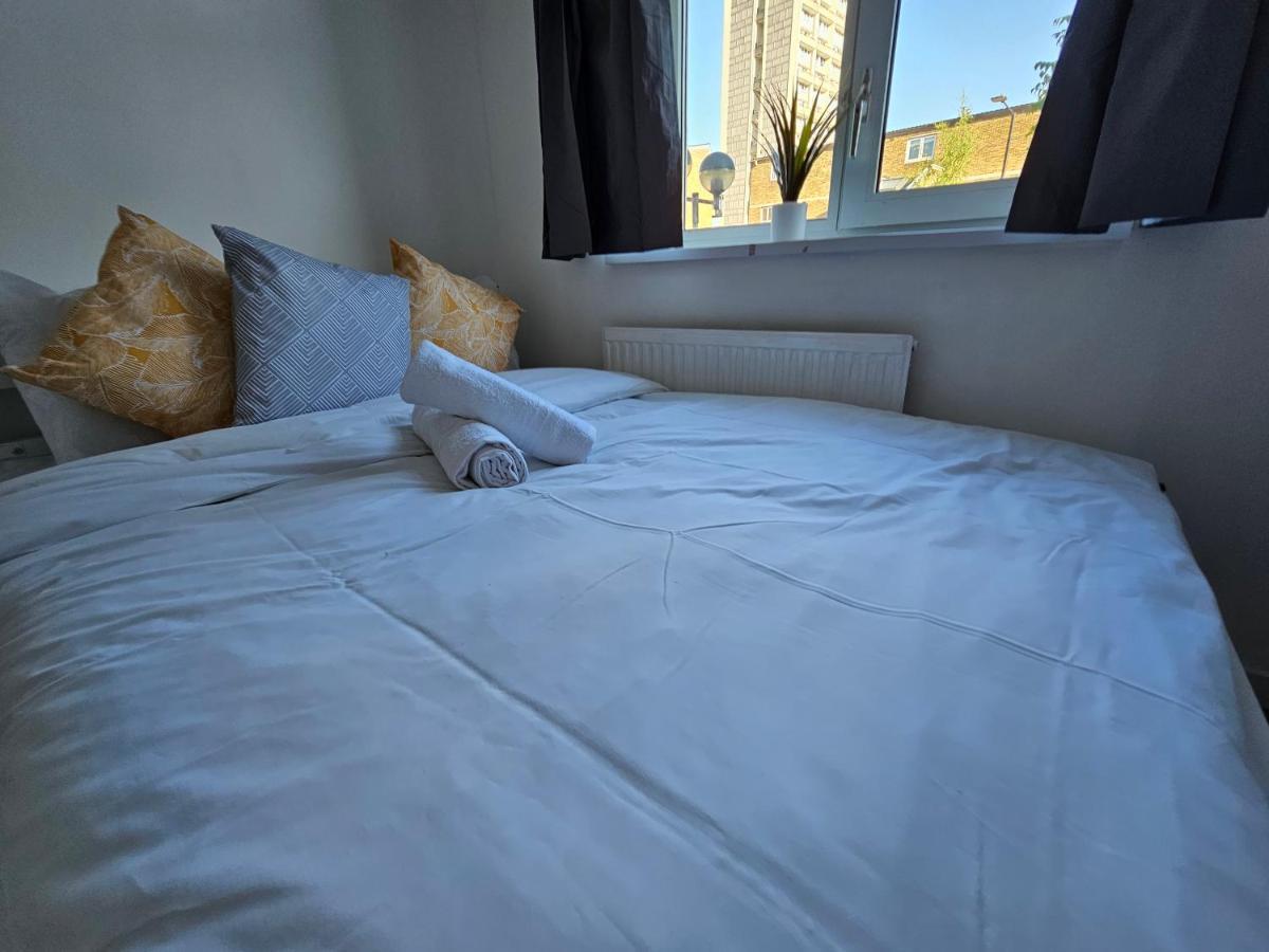 Towerhill Rooms London Exterior photo