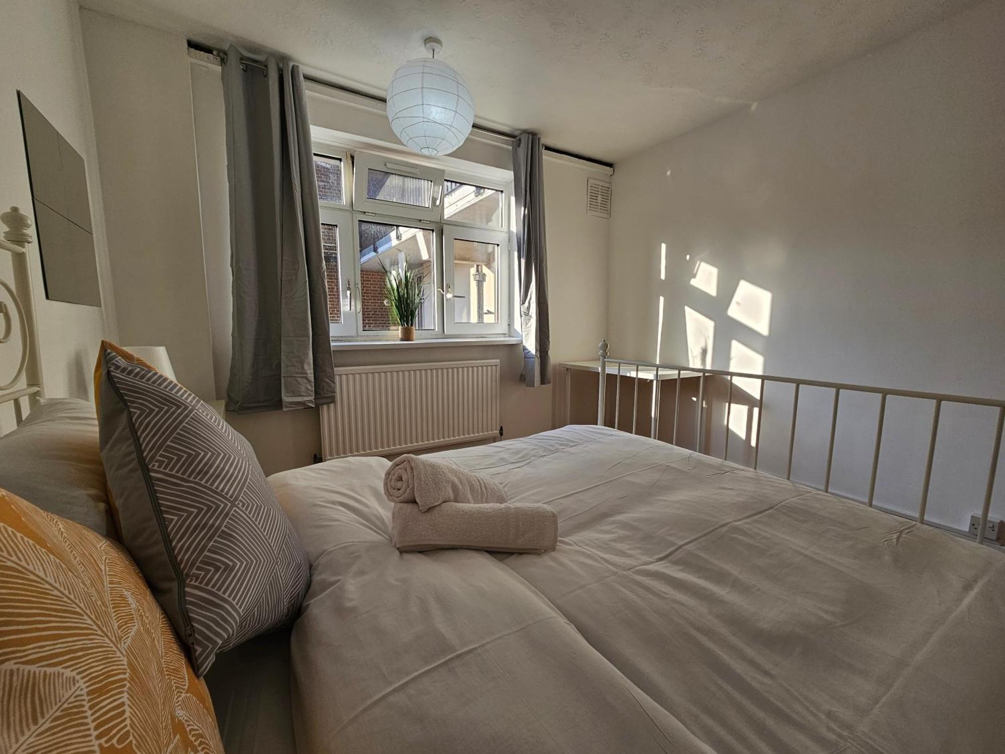 Towerhill Rooms London Exterior photo